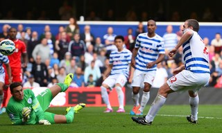 赛季首秀中 赛季首秀中